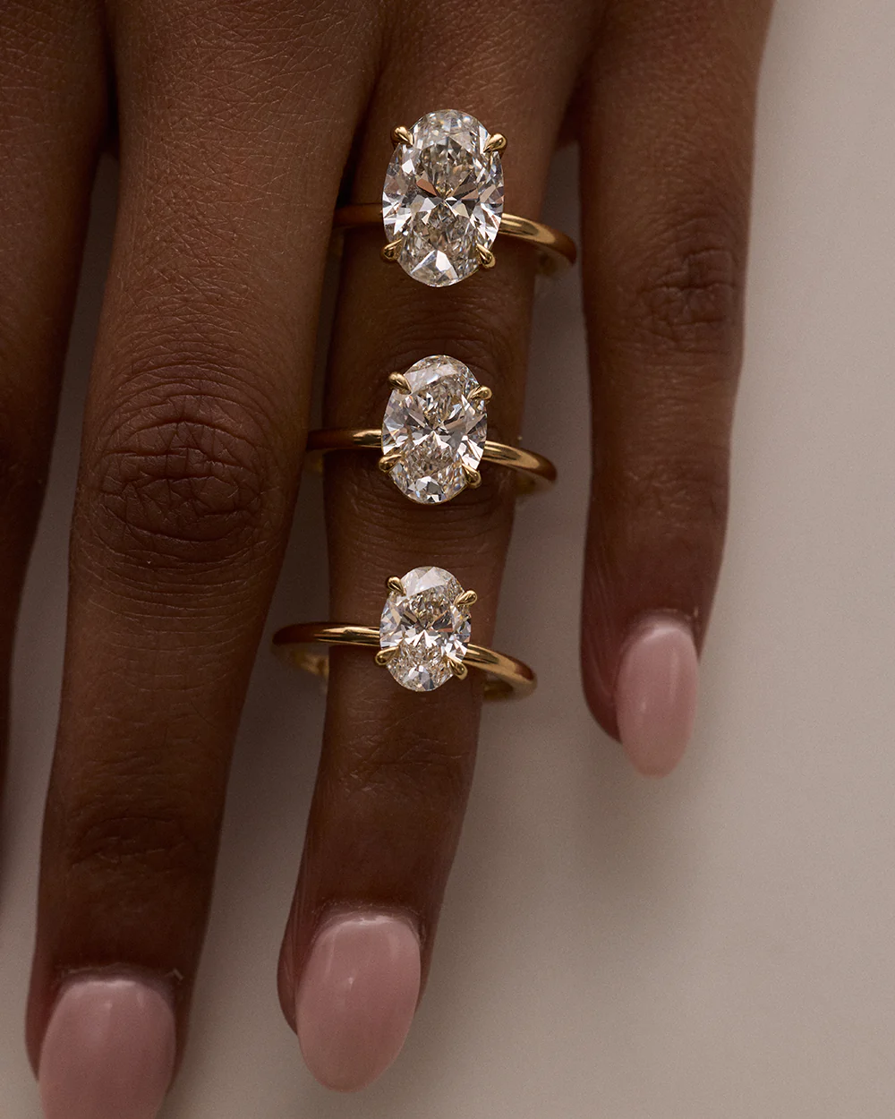 Grace 1.5ct Oval Diamond Engagement Ring - Image 3