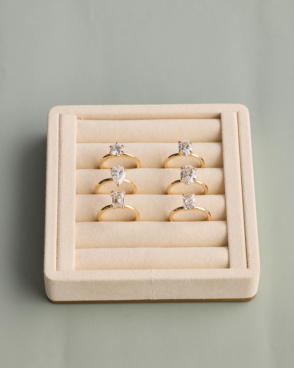 Jessica 2.52ct Brilliant Round Solitaire Diamond Engagement Ring - Image 4