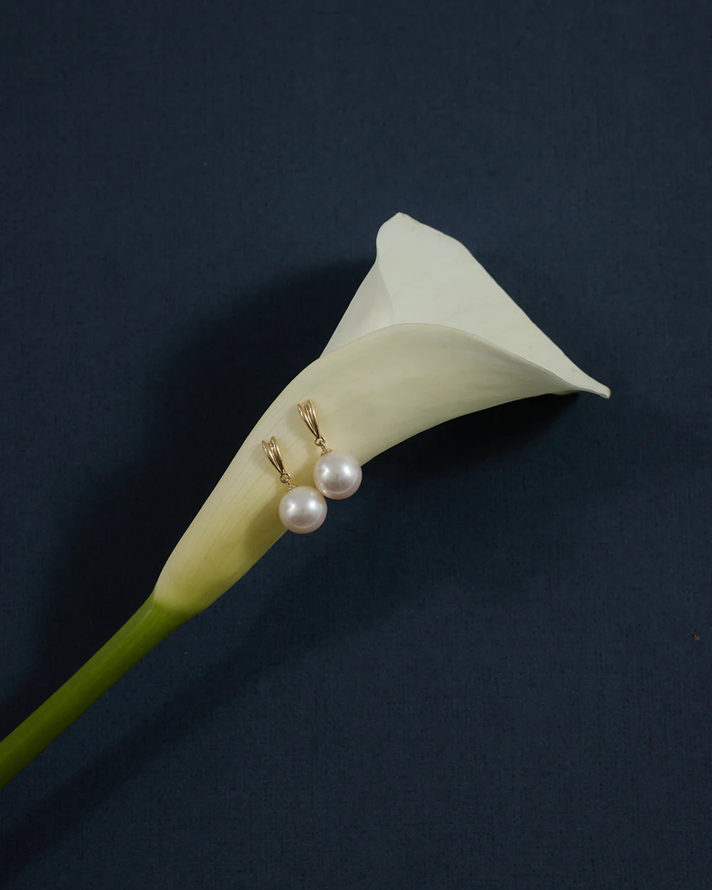 Naz Pearl Earrings - Image 6